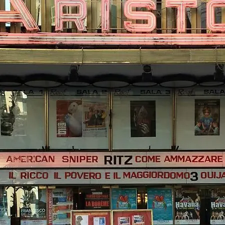 Via Marsaglia ホテル