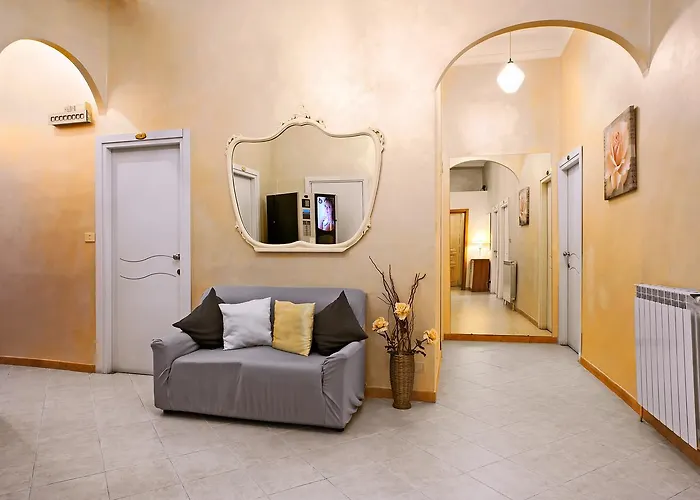 Via Marsaglia Hotel 3*