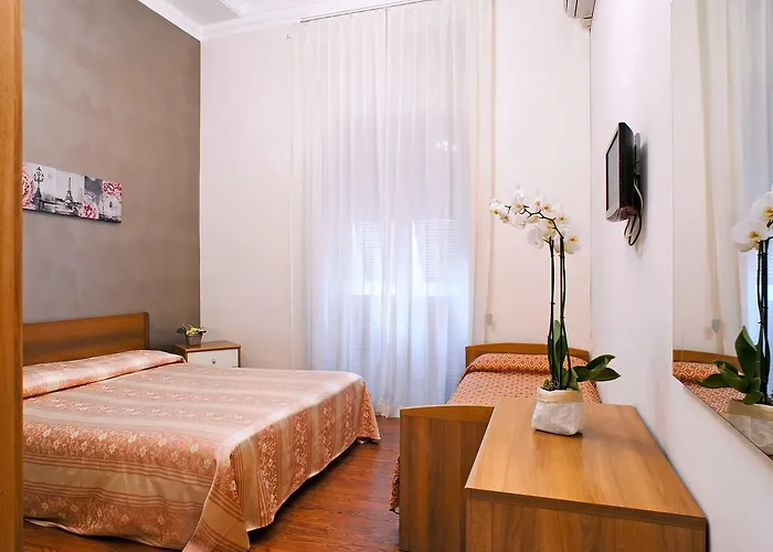 Hotel Via Marsaglia San Remo