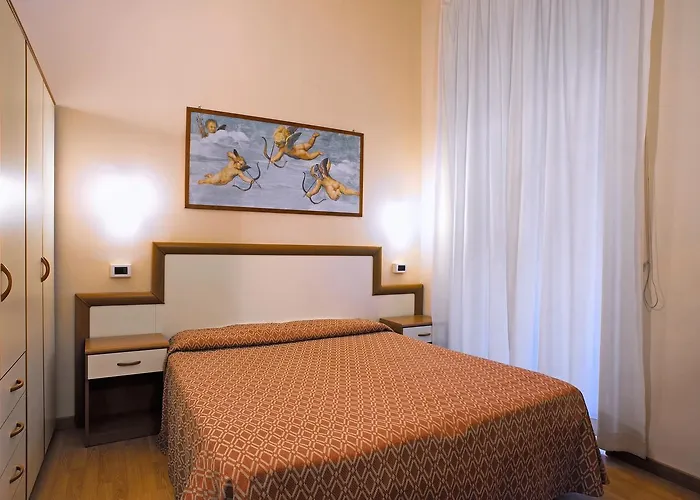 Via Marsaglia Hotel 3*